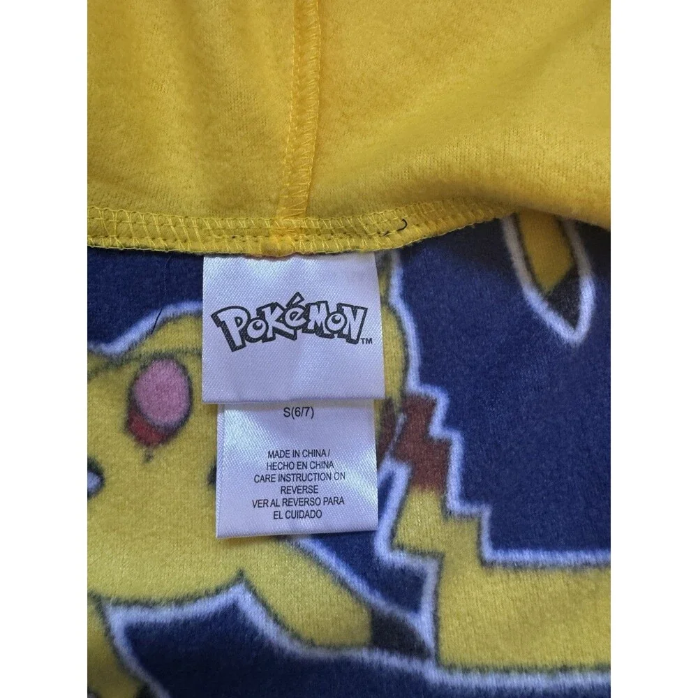 Pokemon Pikachu Hooded One Piece Pajamas Kids Size S 6-7 Fleece Zip Front